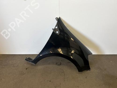 Used Right front fenders RENAULT CLIO III (BR0/1, CR0/1) 1.4 16V (98 hp) 28299948
