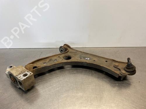 Used Right front suspension arm VW GOLF V (1K1) 2.0 FSI (150 hp) 28299939