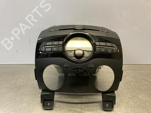 Used Radio Radio MAZDA 2 (DE_, DH_) 1.3 (DE3FS) (75 hp) 33116097 33116097