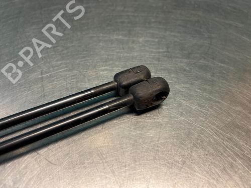 Tailgate lift support HYUNDAI GETZ (TB) 1.4 i | BP21264316C138 