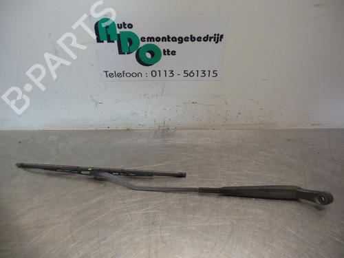 Used Front windshield wiper arm DAIHATSU CUORE V (L7_) 1.0 DVVT (58 hp) 26896284