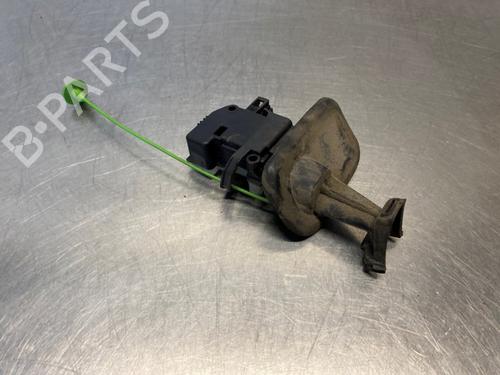 Used Switch VOLVO V40 Hatchback (525) D2 (114 hp) 28668843