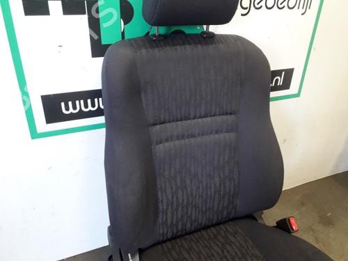 Right front seat TOYOTA COROLLA (_E12_) 1.4 VVT-i (ZZE120_, ZZE120R) | BP19614564C16 