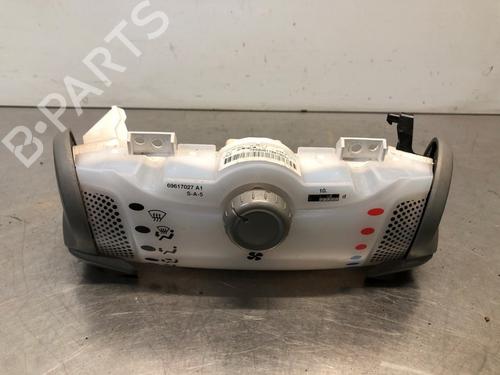 Airco bedieningspaneel PEUGEOT 107 (PM_, PN_) 1.0 (68 hp) 30623418