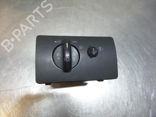 Used Headlight switch FORD MONDEO III (B5Y) 2.0 16V (146 hp) 19605313