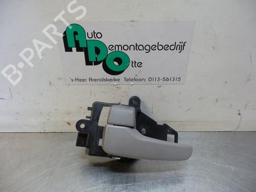 Used Rear left exterior door handle MITSUBISHI GRANDIS (NA_W) 2.4 MIVEC (NA4W) (165 hp) 19598326