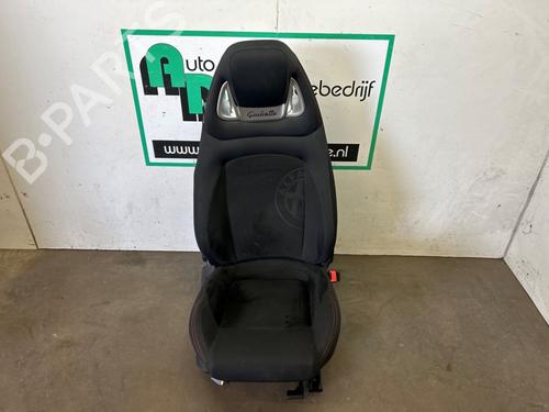 Sæde højre fortil ALFA ROMEO GIULIETTA (940_) 1.4 TB (940FXB1A, 940FXB11) (170 hp) 28298834