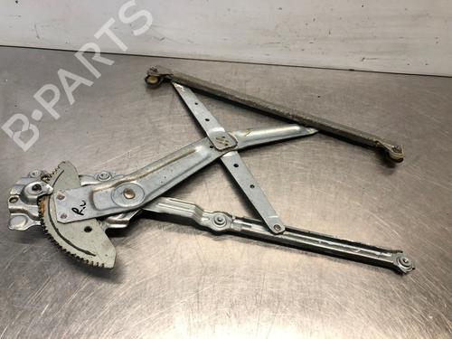 Front right window mechanism TOYOTA STARLET (_P9_) 1.3 (EP91_, EP91R) | BP29868309C23