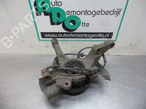 Used Left front steering knuckle FIAT GRANDE PUNTO (199_) 1.2 (65 hp) 27628256