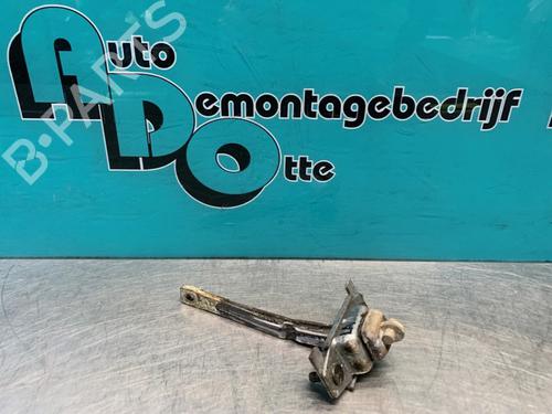 Used Hinge/Door check strap MAZDA DEMIO (DW) 1.3 16V (DW3W, DW19) (63 hp) 19627307