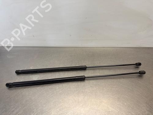 Used Hood lift support MERCEDES-BENZ C-CLASS (W204) C 200 Kompressor (204.041) (184 hp) 29056545