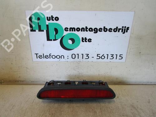 Used Third brake light Third brake light 19587518 19587518