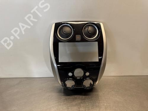 Used Air vent NISSAN NOTE (E12) 1.2 (80 hp) 28368890
