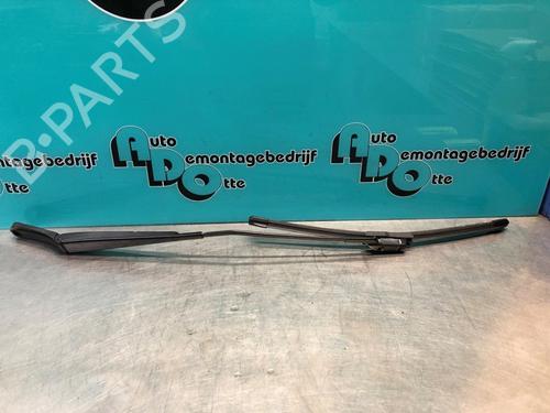 Used Front windshield wiper arm VW GOLF V (1K1) 1.4 TSI (122 hp) 22429073