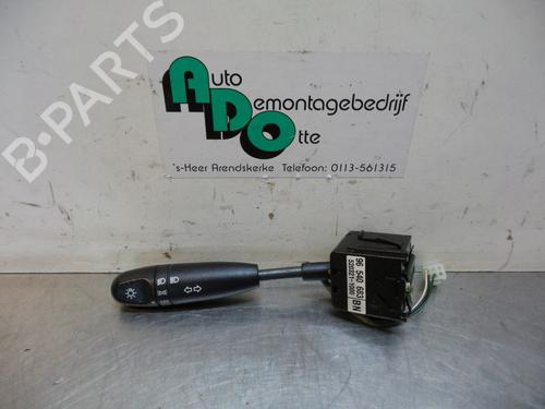 Used Steering column stalk DAEWOO KALOS (KLAS) 1.2 (72 hp) 19598431