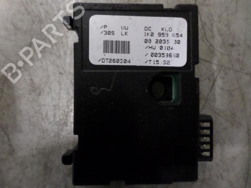 Used Electronic sensor Electronic sensor 19586472 19586472