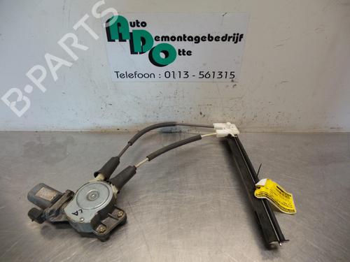 Used Rear left window mechanism Rear left window mechanism ALFA ROMEO 147 (937_) 1.9 JTD (937.AXD1A, 937.BXD1A, 937.AXV1A, 937.BXB1A,... (115 hp) 19585341 19585341