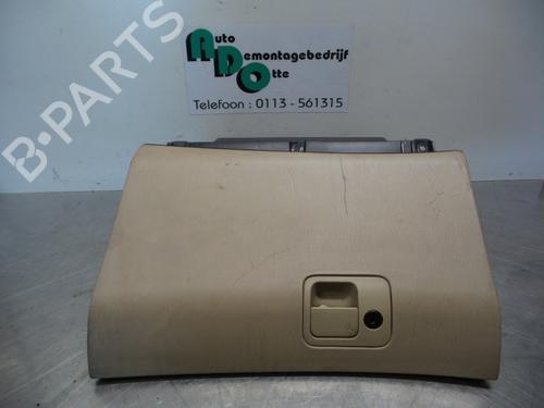 Used Glove box SAAB 9-5 Estate (YS3E) 2.3 t (185 hp) 19590428