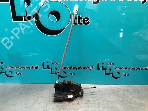 Used Rear left lock BMW 3 Touring (E46) 328 i (193 hp) 28297400