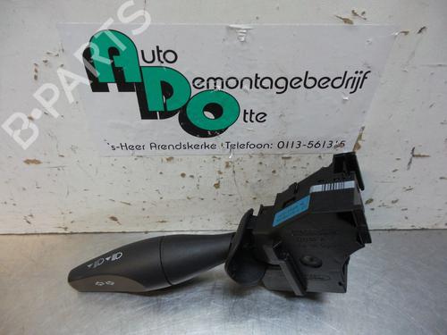 Used Steering column stalk FORD FIESTA V (JH_, JD_) 1.25 16V (70 hp) 19604290