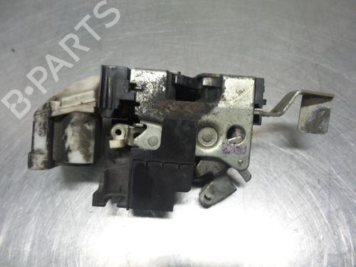 Front left lock PEUGEOT BOXER Van (244) 2.8 HDi | BP19585216C98