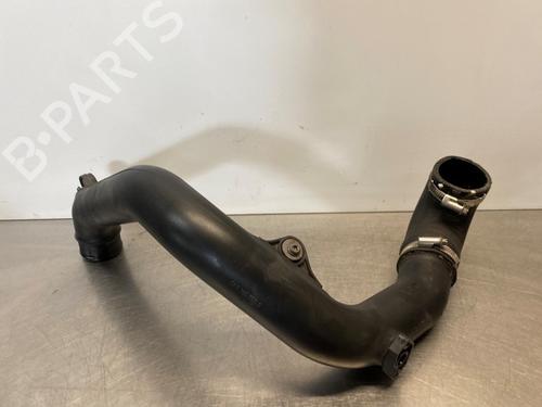 Intercooler-rør  VW POLO V (6R1, 6C1) 1.2 TDI (75 hp) 28300182