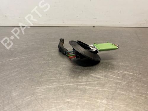 Used Heater resistor VW POLO V (6R1, 6C1) 1.2 TDI (75 hp) 30091807