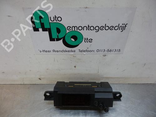 Used Display monitor Display monitor HYUNDAI ACCENT II (LC) 1.6 (105 hp) 19598225 19598225