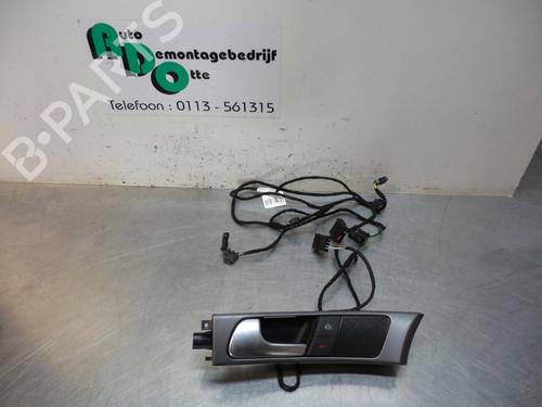 Used Front left exterior door handle Front left exterior door handle AUDI A6 C5 (4B2, 4B4) 2.4 (170 hp) 19594608 19594608