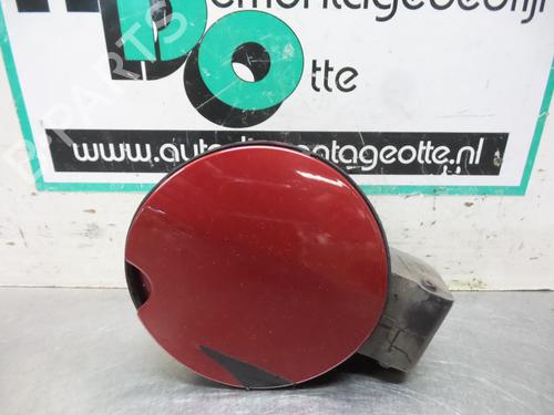 Used Fuel flap CITROËN C4 Coupe (LA_) 1.6 16V (109 hp) 19613263