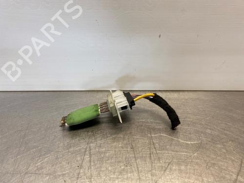 Used Heater resistor VW GOLF V (1K1) 1.6 FSI (115 hp) 28300468
