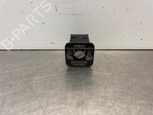 Autre MITSUBISHI MIRAGE / SPACE STAR VI Hatchback (A0_A) 1.0 (A05A) (71 hp) 30656170