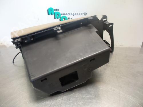 Glove box PEUGEOT 807 (EB_) 2.2 HDi | BP19593778C95 