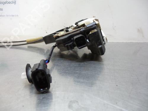 Front right lock MITSUBISHI GRANDIS (NA_W) 2.4 MIVEC (NA4W) | BP19598350C97 