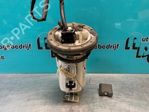 Used Fuel pump BMW 3 Compact (E46) 316 ti (115 hp) 19627525