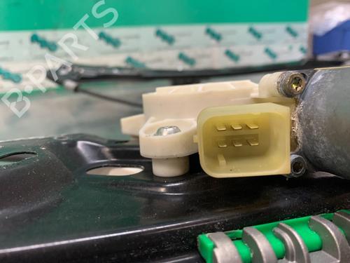 Front left window mechanism MERCEDES-BENZ E-CLASS T-Model (S211) E 320 T CDI (211.226) | BP30743197C22