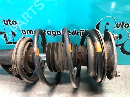 Left front shock absorber BMW 3 Touring (E46) 328 i | BP28297397M16 - Image 2