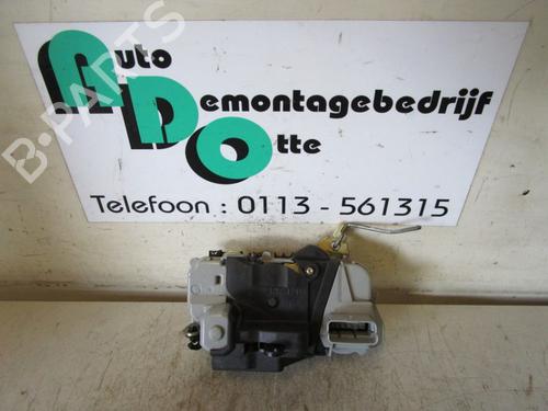 Used Front right lock PEUGEOT 307 (3A/C) 1.4 (75 hp) 19587116