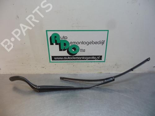 Used Front windshield wiper arm Front windshield wiper arm ALFA ROMEO MITO (955_) 1.3 MultiJet (955AXT1A) (84 hp) 19612165 19612165