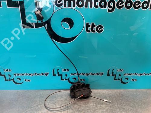 Used Front right lock NISSAN NOTE (E11, NE11) 1.6 (110 hp) 19626301