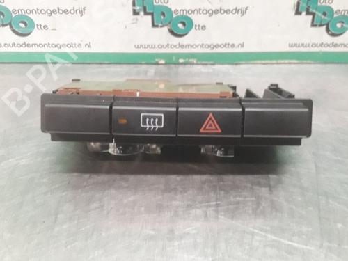 Used Warning switch DAIHATSU CUORE VI (L251, L250_, L260_) 1.0 (58 hp) 19616625