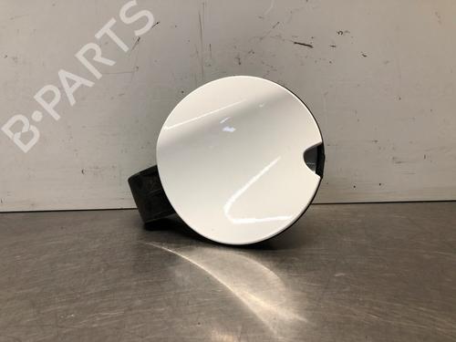 Używane Klapa wlewu paliwa PEUGEOT 208 I (CA_, CC_) 1.2 VTI 82 (82 hp) 29965558