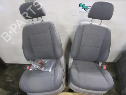 Seats set KIA SORENTO I (JC) 2.4 | BP19590140C78