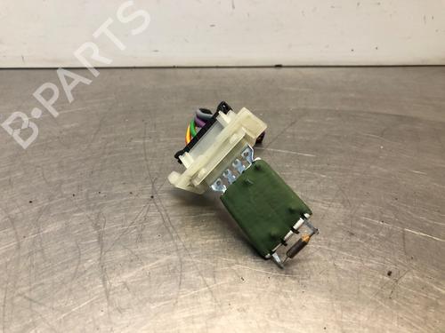 Used Heater resistor MERCEDES-BENZ B-CLASS Sports Tourer (W245) B 200 (245.233) (136 hp) 30297272