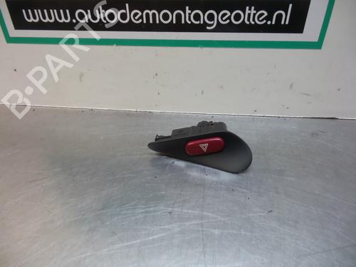 Used Warning switch PEUGEOT 406 Coupe (8C) 2.2 (158 hp) 19605568