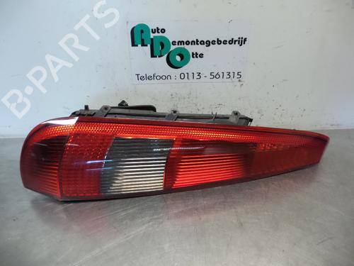 Used Left taillight FORD FIESTA V (JH_, JD_) 1.4 TDCi (68 hp) 19594264