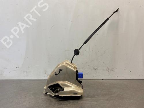 Cerradura puerta trasera derecha VW GOLF V (1K1) 1.9 TDI (90 hp) 31257203