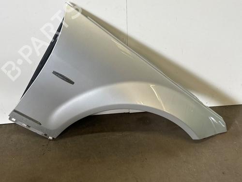 Used Right front fenders MERCEDES-BENZ C-CLASS (W204) C 200 Kompressor (204.041) (184 hp) 28300659