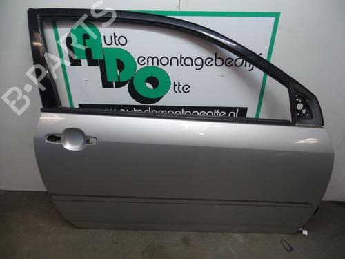 Used Right front door TOYOTA COROLLA (_E12_) 1.6 VVT-i (ZZE121_, ZZE121R) (110 hp) 19607010