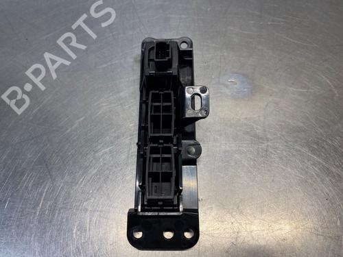 Switch NISSAN NOTE (E12) 1.2 | BP28354580I30 